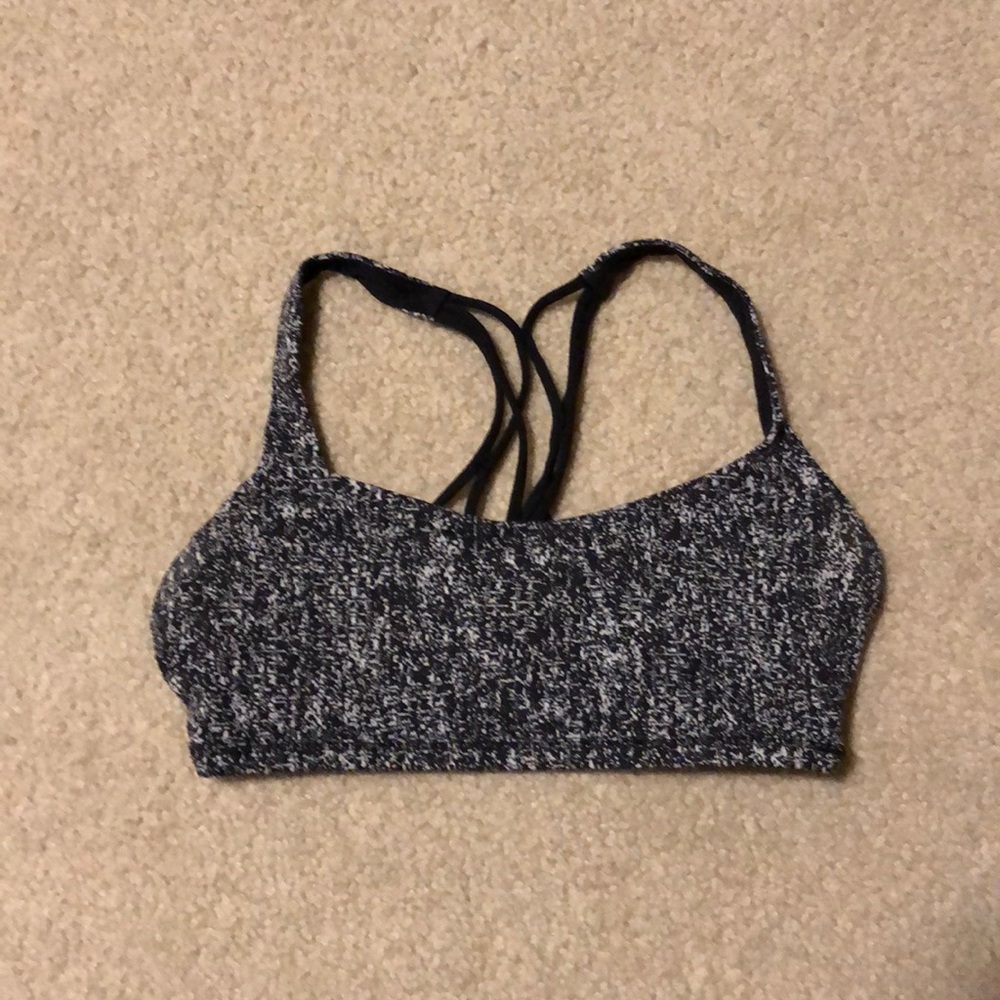 Lululemon free to be zen bra